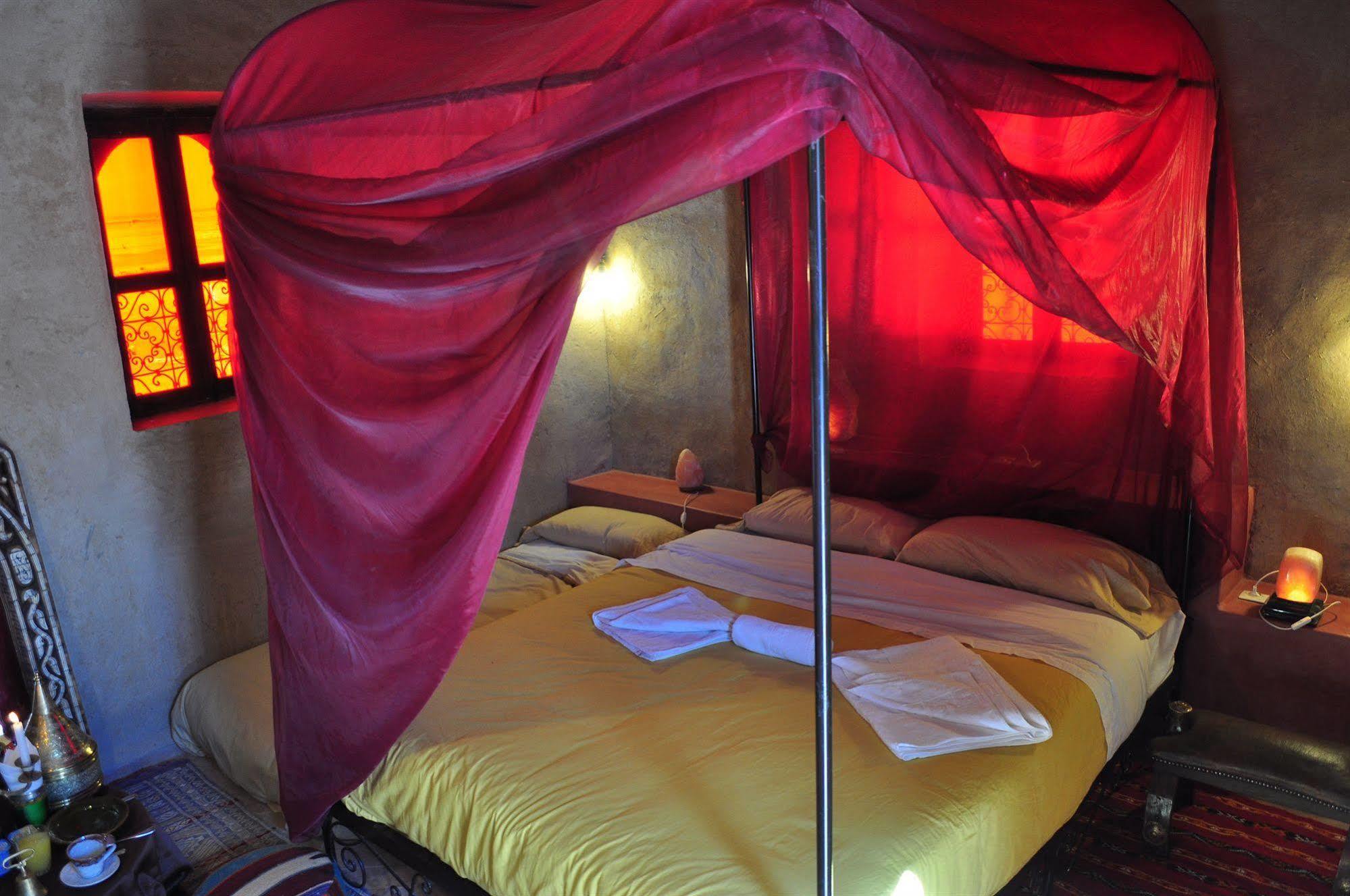 Auberge Kasbah Leila Erfoud Bagian luar foto